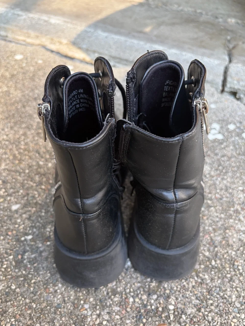 Steve Madden Girl’s All Black Side Zip Boots Sz 4M